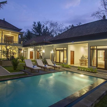 Pondok Ayu Shanti ウブド エクステリア 写真